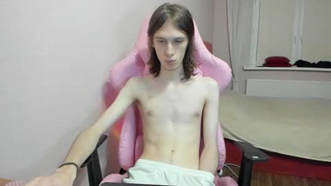 Snapshot of eleganc3 chatting on October 29, 2025, 8:10 pm eleganc3 online show from October 29, 2025, 8:10 pm