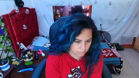 Snapshot of elektra_32 chatting on January 11, 2025, 7:28 am elektra online show from January 11, 2025, 7:28 am