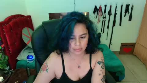 Snapshot of elektra_32 chatting on February 18, 2025, 7:54 am elektra online show from February 18, 2025, 7:54 am