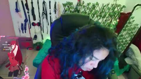 Snapshot of elektra_32 chatting on October 4, 2025, 12:47 pm elektra online show from October 4, 2025, 12:47 pm