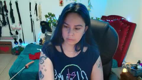 Snapshot of elektra_32 chatting on November 11, 2025, 8:58 am elektra online show from November 11, 2025, 8:58 am