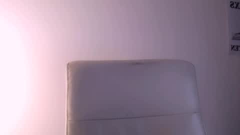  Elektra Sky  online show from March 7, 2025, 2:23 pm