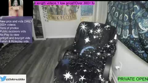 Snapshot of elektraexotic chatting on April 8, 2026, 6:02 am Elektra online show from April 8, 2026, 6:02 am