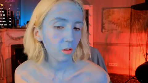 Snapshot of elen__moore chatting on May 22, 2026, 6:42 am Elen online show from May 22, 2026, 6:42 am