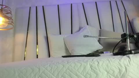 Snapshot of elena_mature chatting on June 6, 2026, 7:07 pm Elena online show from June 6, 2026, 7:07 pm