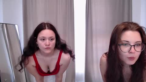 Elena online show from June 10, 2026, 7:07 am
