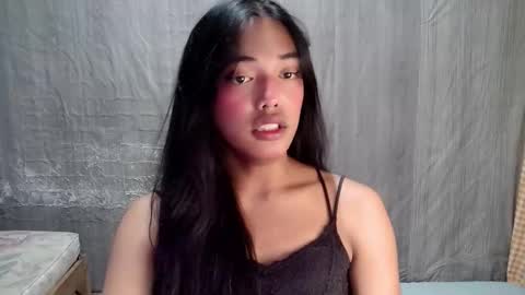 Snapshot of elenacum chatting on October 15, 2025, 1:55 pm elenacum online show from October 15, 2025, 1:55 pm