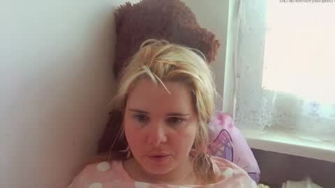 Elena online show from May 9, 2026, 12:43 pm