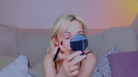 elenamonroe_ online show from May 2, 2026, 6:29 am