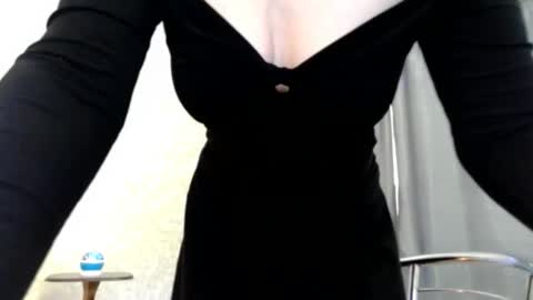 Snapshot of elenaza chatting on October 25, 2025, 1:51 pm elenaza online show from October 25, 2025, 1:51 pm