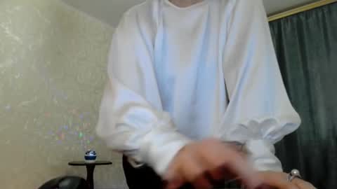 Snapshot of elenaza chatting on November 16, 2025, 9:31 pm elenaza online show from November 16, 2025, 9:31 pm