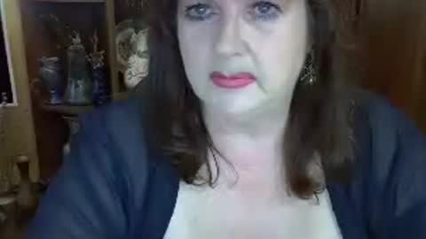 Snapshot of elenazed chatting on June 25, 2026, 5:34 am ElenaZed online show from June 25, 2026, 5:34 am