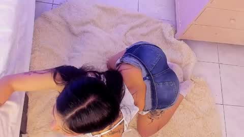 Snapshot of elenna_salvatoree chatting on May 6, 2026, 12:54 pm Elena online show from May 6, 2026, 12:54 pm