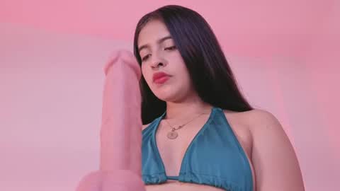 Snapshot of elenna_salvatoree chatting on July 18, 2026, 2:10 pm Elena online show from July 18, 2026, 2:10 pm