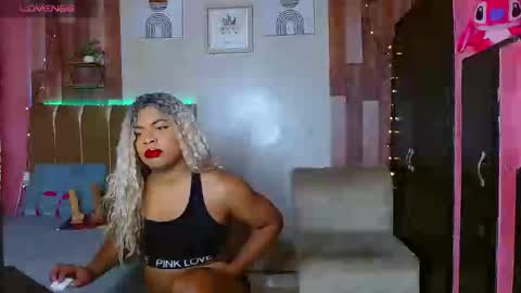 eletrabrowns online show from April 30, 2026, 3:46 am