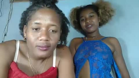 elia011 online show from February 9, 2025, 10:54 pm