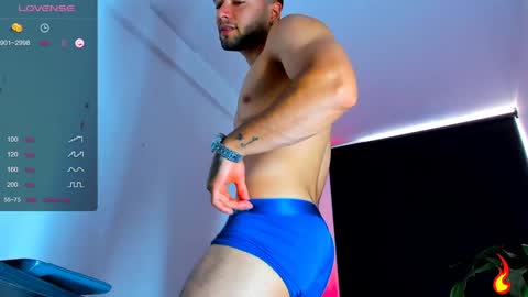 Snapshot of eliam_topson chatting on December 18, 2024, 1:23 pm eliam_topson online show from December 18, 2024, 1:23 pm