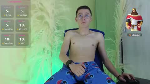 Snapshot of elian_cooper18 chatting on January 29, 2025, 1:49 pm Elian online show from January 29, 2025, 1:49 pm