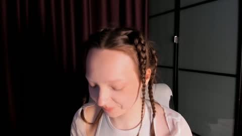 Ella online show from December 11, 2024, 9:09 am