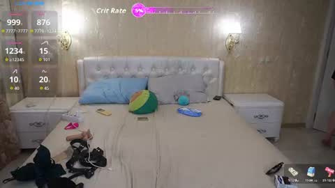 Luna online show from June 30, 2026, 11:28 pm