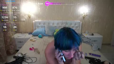 Luna online show from July 24, 2026, 6:17 pm