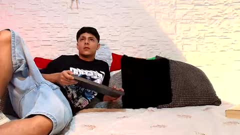 Snapshot of elias_salvatore_ chatting on May 25, 2026, 2:50 am elias_salvatore_ online show from May 25, 2026, 2:50 am