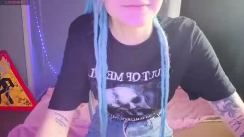 Snapshot of elieiza_xo chatting on July 17, 2026, 9:05 am elieiza_xo online show from July 17, 2026, 9:05 am