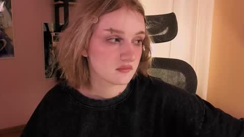 Ellie online show from January 17, 2026, 5:34 am