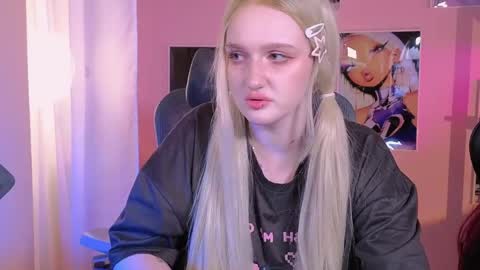 Ellie online show from April 29, 2026, 5:33 am