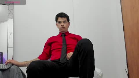 elijah_stoone online show from April 25, 2026, 7:55 pm