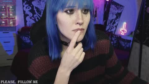 Snapshot of elika_kay chatting on December 3, 2024, 2:03 am MORE ME online show from December 3, 2024, 2:03 am