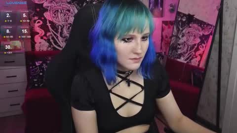 Snapshot of elika_kay chatting on October 12, 2025, 9:25 pm MORE ME online show from October 12, 2025, 9:25 pm