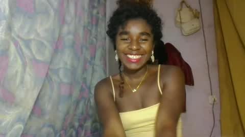 elina981 online show from April 29, 2026, 6:58 pm