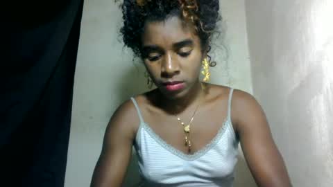 elina981 online show from June 13, 2026, 7:17 am