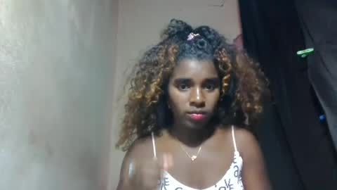 Snapshot of elina981 chatting on July 10, 2026, 9:01 am elina981 online show from July 10, 2026, 9:01 am