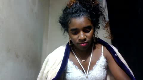 Snapshot of elina981 chatting on July 26, 2026, 7:59 am elina981 online show from July 26, 2026, 7:59 am
