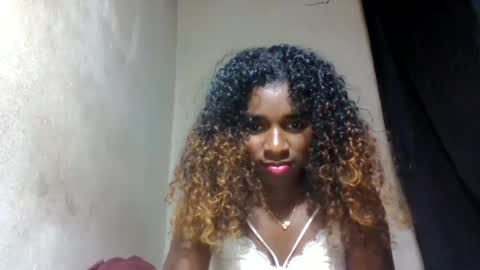 Snapshot of elina981 chatting on July 28, 2026, 11:28 am elina981 online show from July 28, 2026, 11:28 am