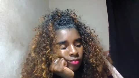 Snapshot of elina981 chatting on July 31, 2026, 9:58 pm elina981 online show from July 31, 2026, 9:58 pm
