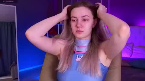 Snapshot of elina_nortas chatting on September 22, 2025, 12:56 am Elina online show from September 22, 2025, 12:56 am