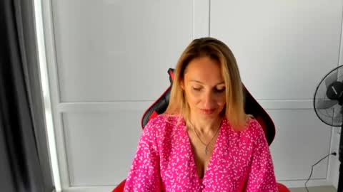 Milena online show from July 1, 2026, 6:15 am