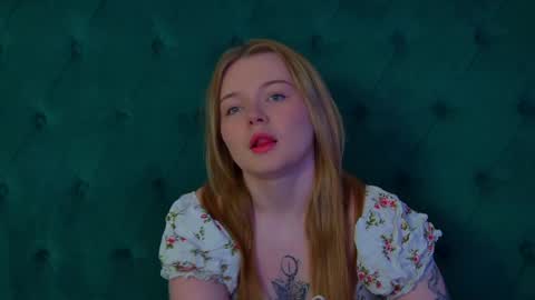 elinavale online show from April 30, 2026, 5:30 pm
