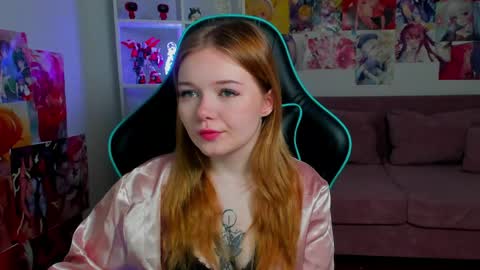 Snapshot of elinavale chatting on May 31, 2026, 5:20 pm elinavale online show from May 31, 2026, 5:20 pm