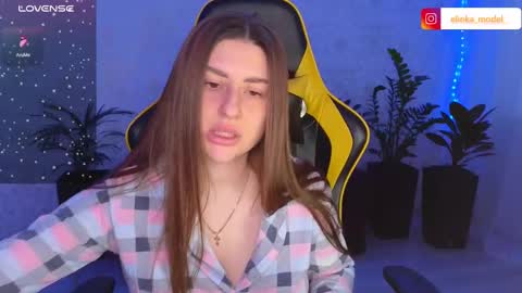 Snapshot of elinkalove chatting on February 21, 2025, 5:46 am Elina online show from February 21, 2025, 5:46 am