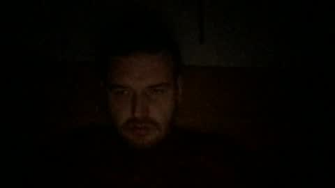 Snapshot of eliot26 chatting on December 11, 2024, 10:16 pm e26 online show from December 11, 2024, 10:16 pm