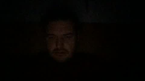 Snapshot of eliot26 chatting on December 22, 2024, 10:36 pm e26 online show from December 22, 2024, 10:36 pm