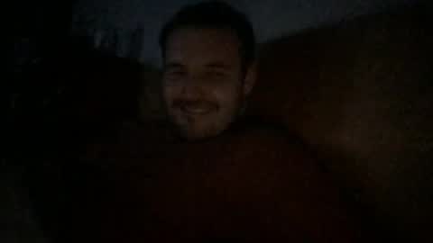 Snapshot of eliot26 chatting on December 25, 2024, 10:27 pm e26 online show from December 25, 2024, 10:27 pm