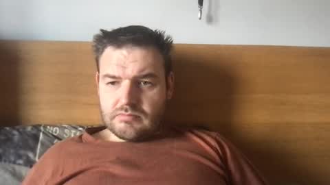 Snapshot of eliot26 chatting on December 26, 2024, 10:48 am e26 online show from December 26, 2024, 10:48 am