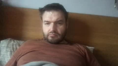 Snapshot of eliot26 chatting on January 11, 2026, 11:37 am e26 online show from January 11, 2026, 11:37 am