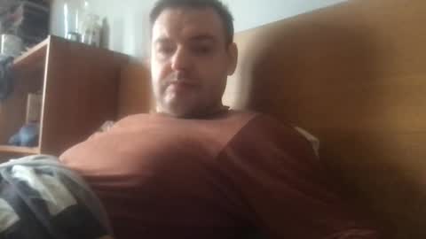 Snapshot of eliot26 chatting on February 8, 2026, 10:07 am e26 online show from February 8, 2026, 10:07 am