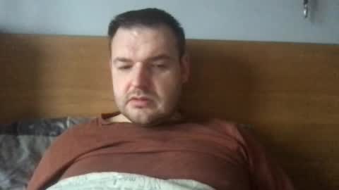 Snapshot of eliot26 chatting on February 10, 2026, 10:41 am e26 online show from February 10, 2026, 10:41 am